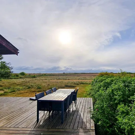 House With Sea View Near Hou 펜션 *